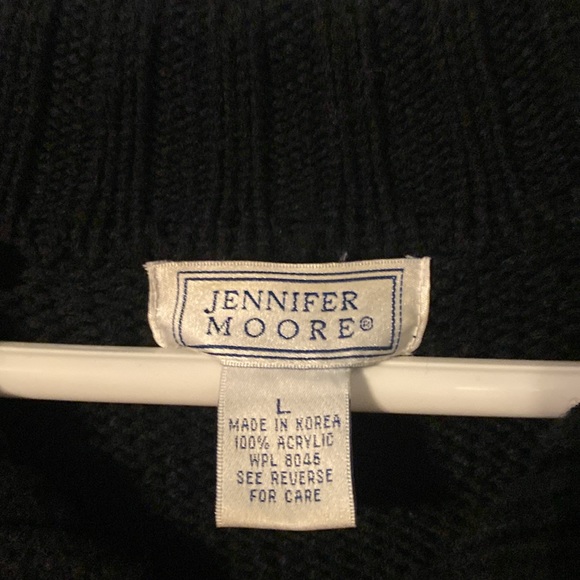 💙💙Ladies Long Black Sweater…Size L…Black…6 Button Front Closure & Belt💙💙 - Picture 2 of 5